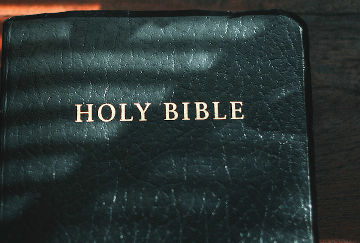 God distinguishes his own  